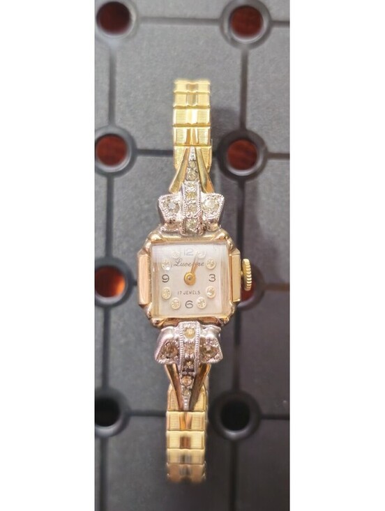 Lucerne Accessories - LUCERNE Ladies Wristwatch Fancy Bracelet 17 Jewels Vintage Swiss Made Watch Runs